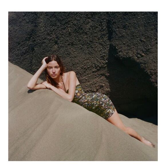 Zara Floral Mini Dress Large Ruched Bodycon Halter Sweetheart Paisley Print - Picture 2 of 14